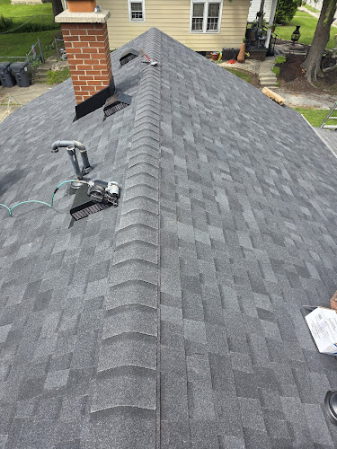 Dane Contracting Roofing Repair in Anderson, IN photo