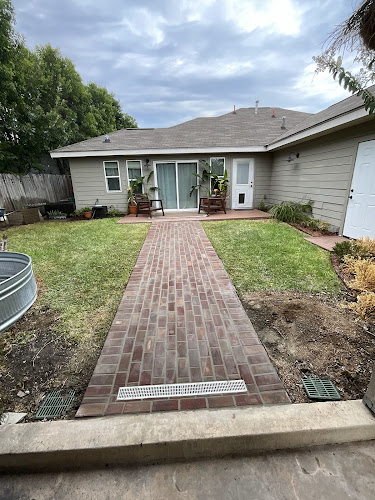 LAWN D.R LANDSCAPING AND IRRIGATION LLC Plumber in San Antonio, TX photo