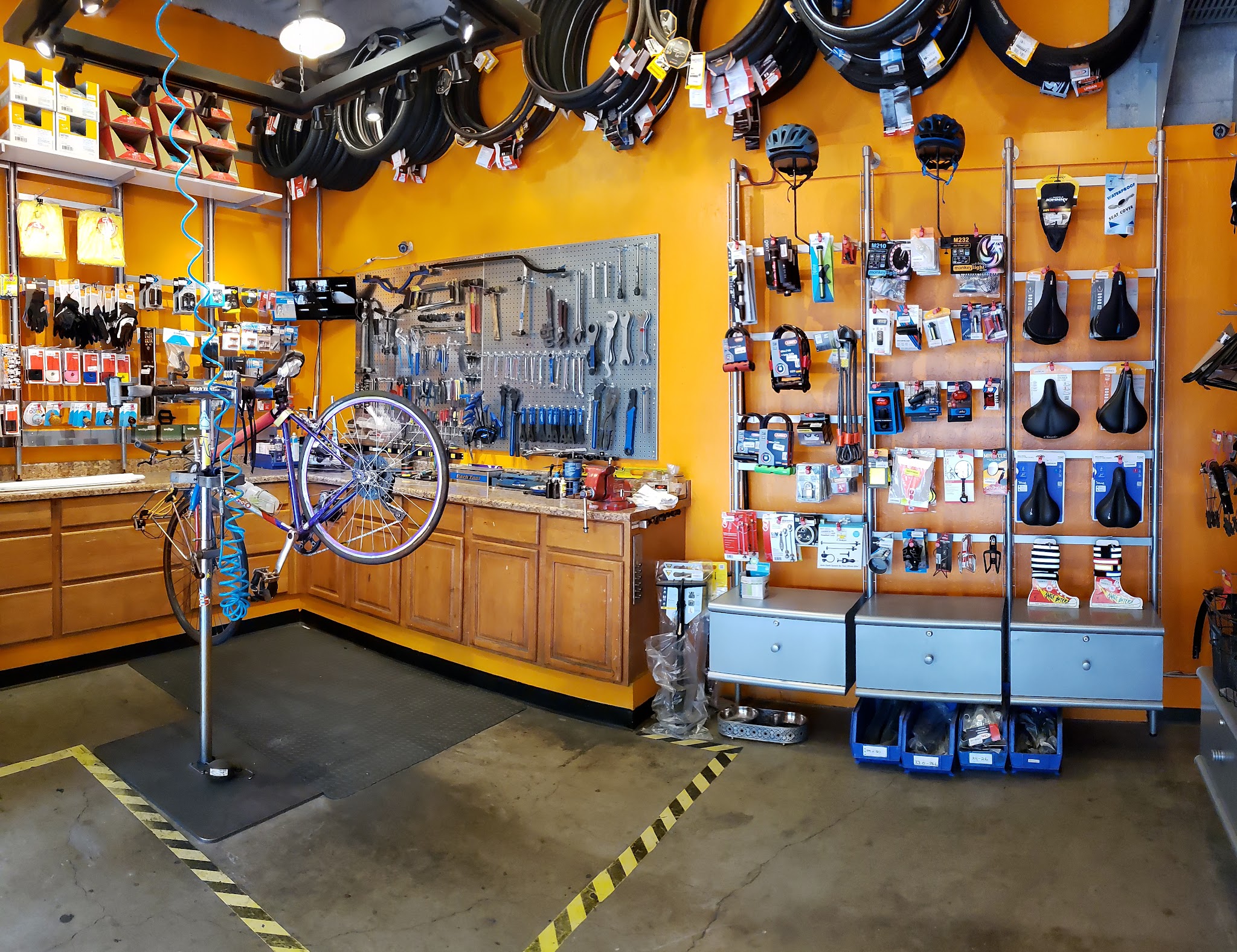 Gallery photo for Fruitvale BART Bike Station in Oakland, CA