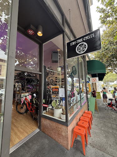 Stay True Cycles Bicycle Repair in Berkeley, CA photo