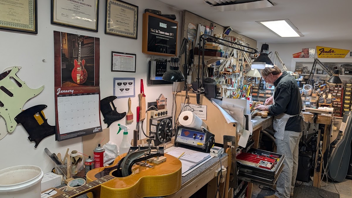 Steve Morrill Guitar Repair local service
