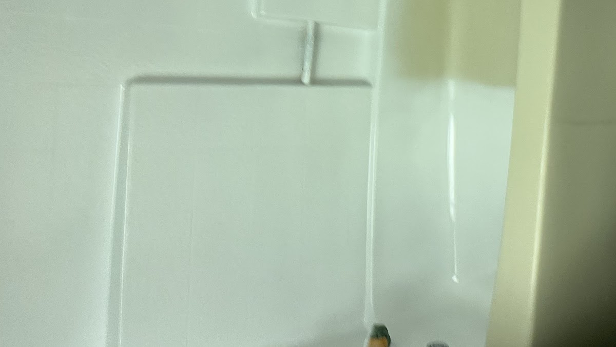 Bathtub Reglazing LB Contractor in Long Beach, CA photo