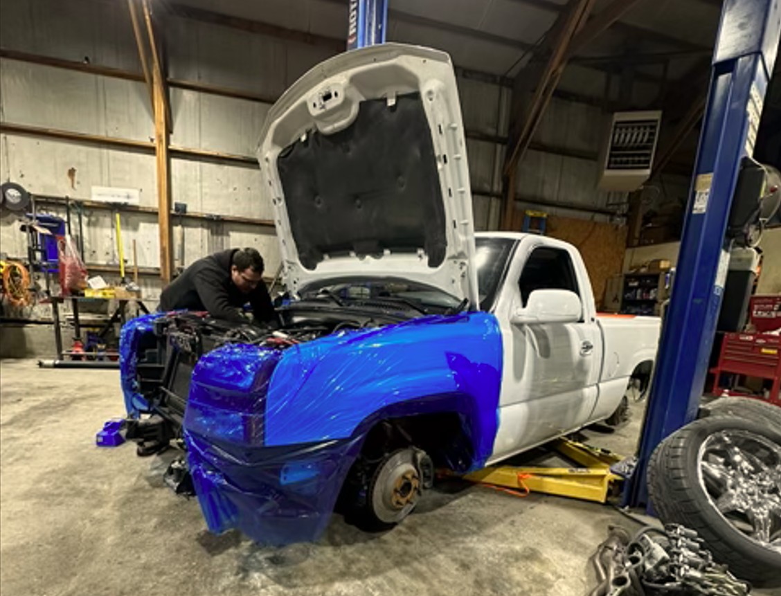 Weaver's Alignment & Tire LLC Auto Repair in Liberal, KS photo