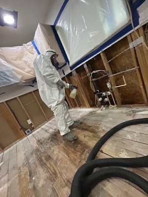 Gallery photo for Fast Water Damage Restoration, local service in Lake St Louis, MO