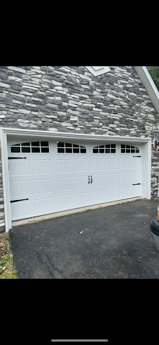 Elizabethtown doors Garage Door Repair in Elizabeth, NJ photo