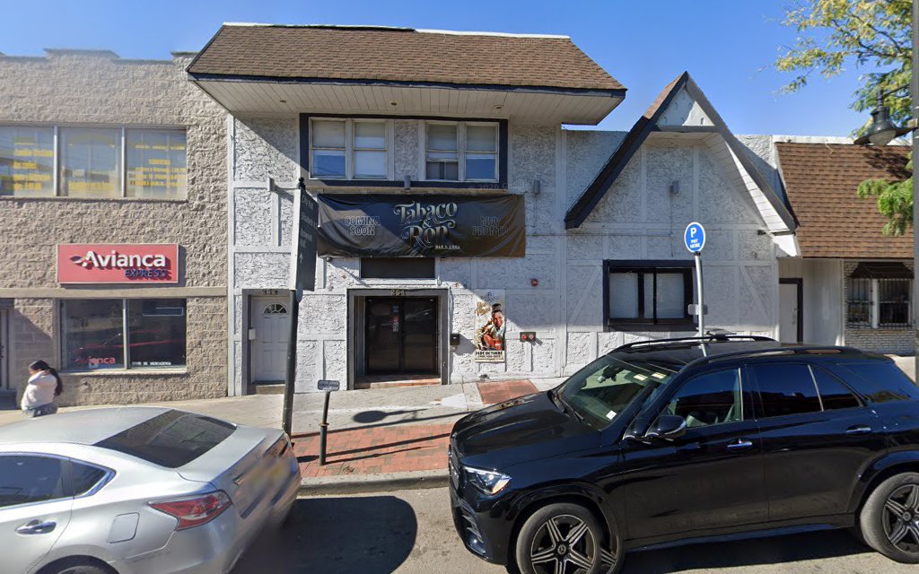 Gallery photo for AlexNix Garage Door's Co. in Elizabeth, NJ