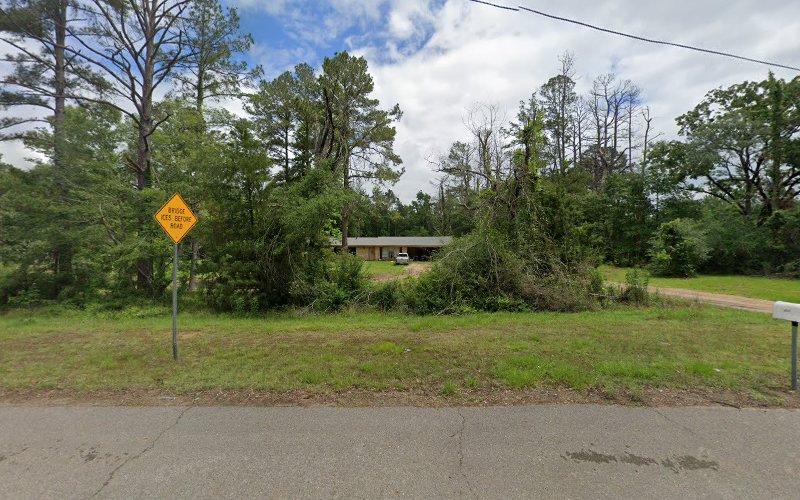 Wells plumbing Plumber in Pineville, LA photo