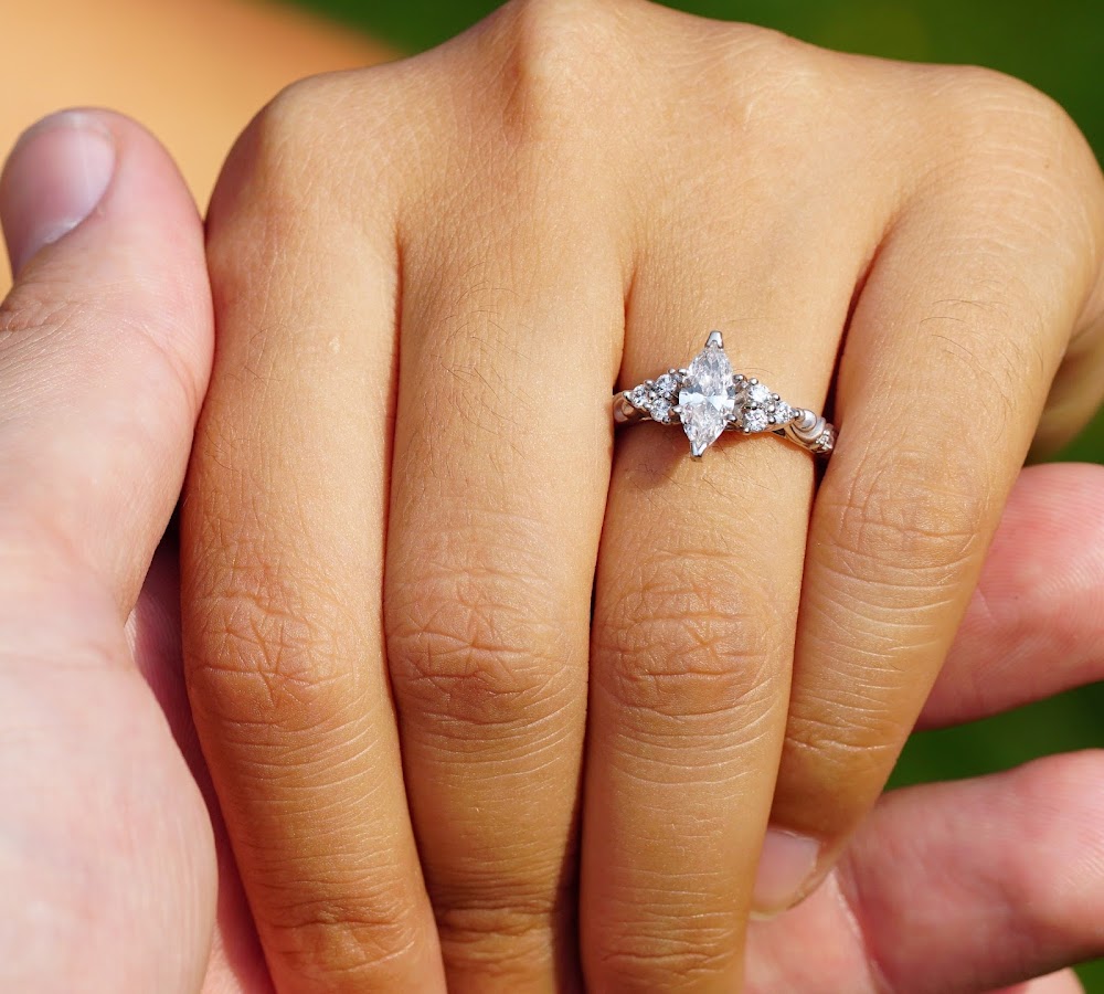 Toll's Jewelers Jewelry Repair in Huntingdon Valley, PA photo
