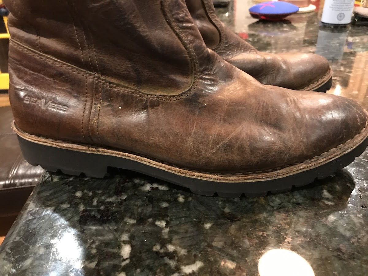 Peter And Sons Shoe and Luggage Repair Plumber in Charleston, SC photo