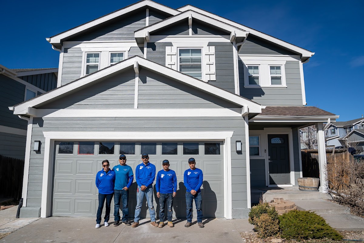 Junior's Painting and Siding Contractor in Greeley, CO photo