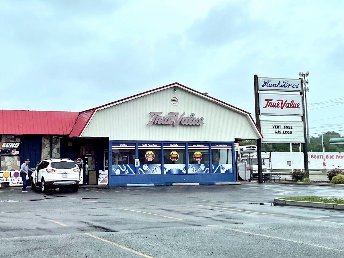 Hank Brothers True Value Hardware Locksmith in Paducah, KY photo