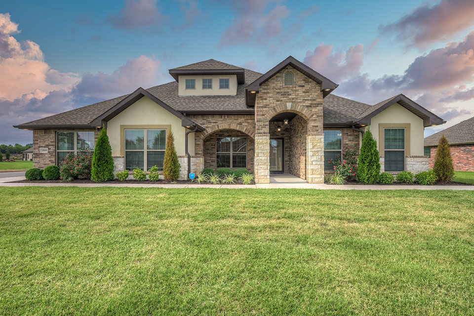 Schuber Mitchell Homes Plumber in Webb City, MO photo