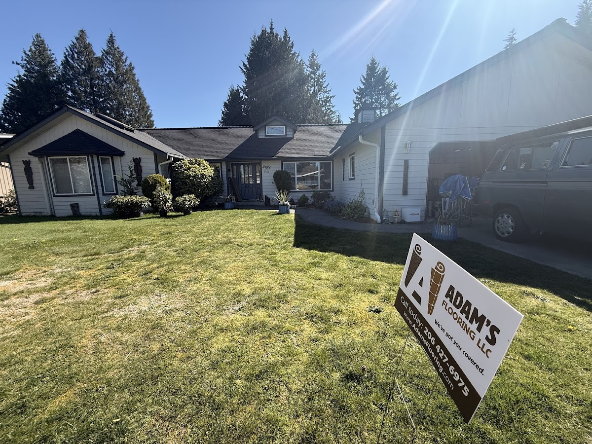 Adam's Flooring LLC Contractor in Everett, WA photo
