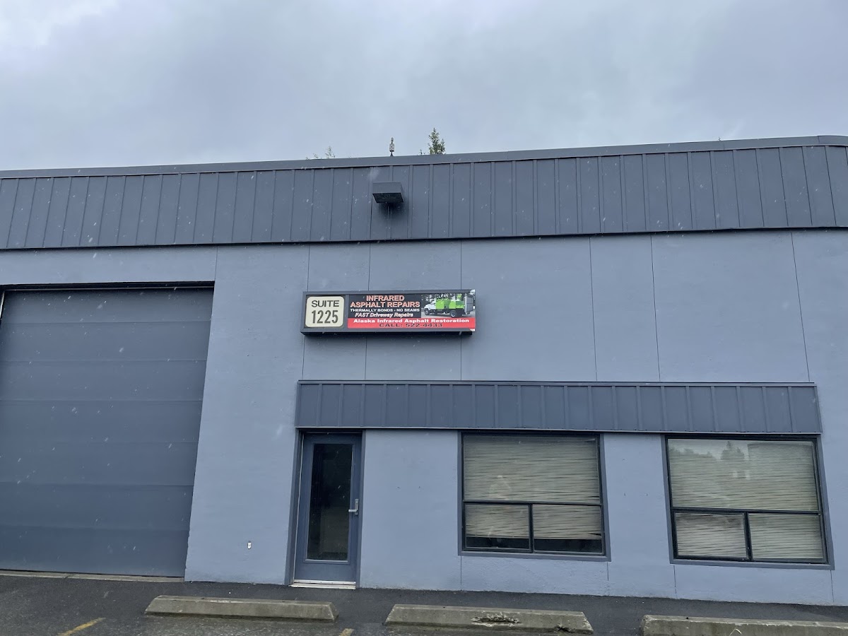Alaska Infrared Asphalt Restoration Contractor in Anchorage, AK photo