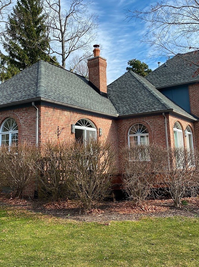Roof One Roofing Repair in Pontiac, MI photo