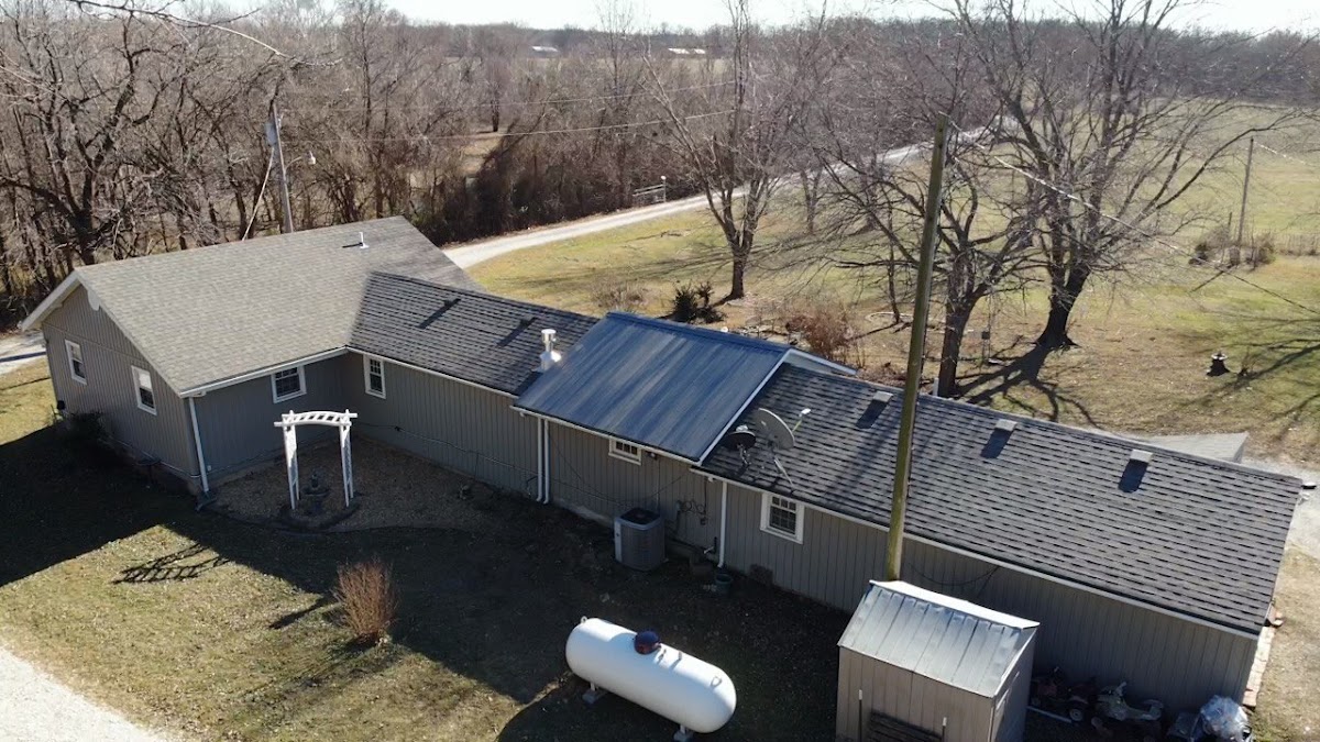 RJ Roofing and Contracting Roofing Repair in Joplin, MO photo