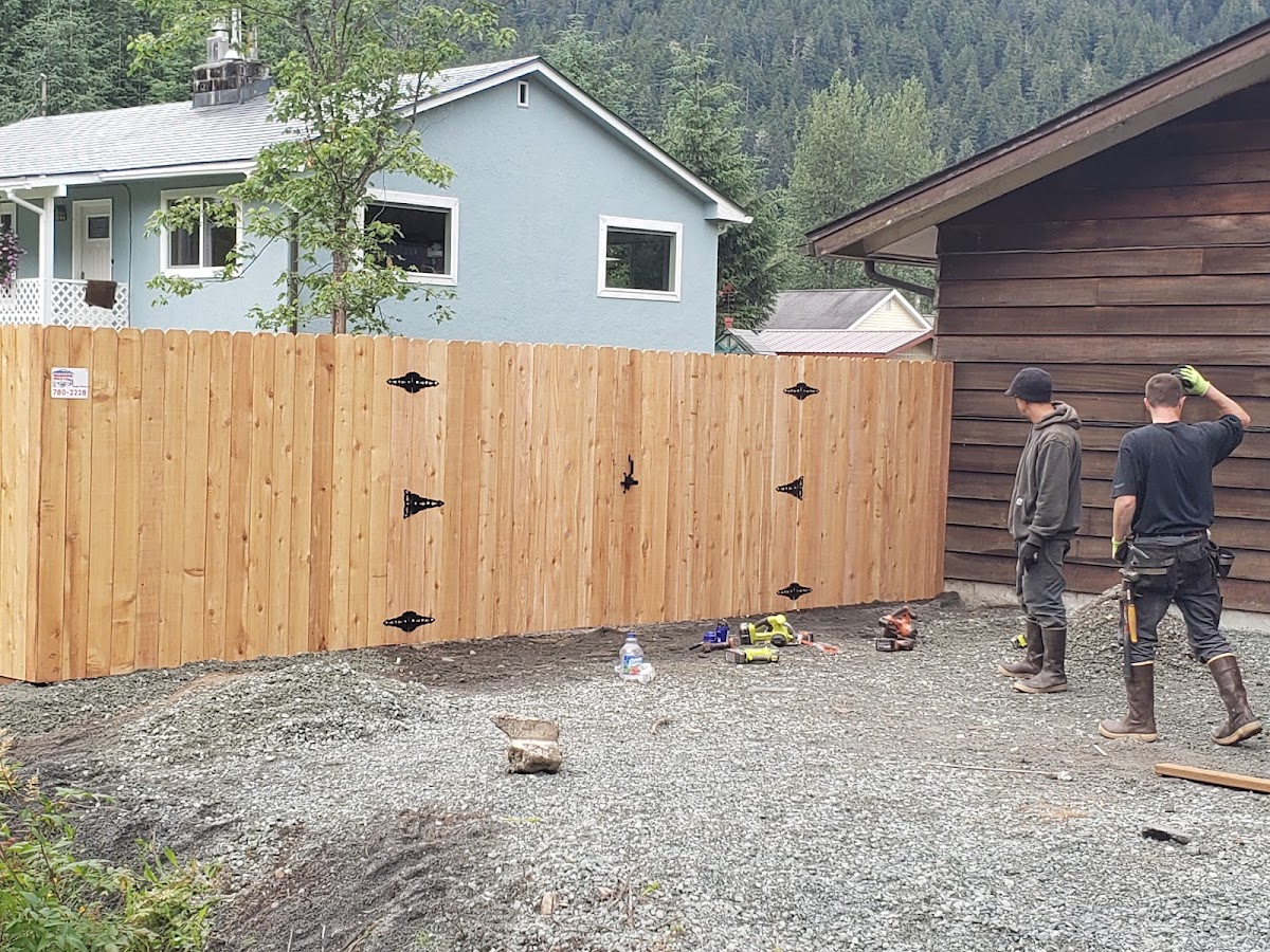Road Runner Fence Contractor in Juneau, AK photo