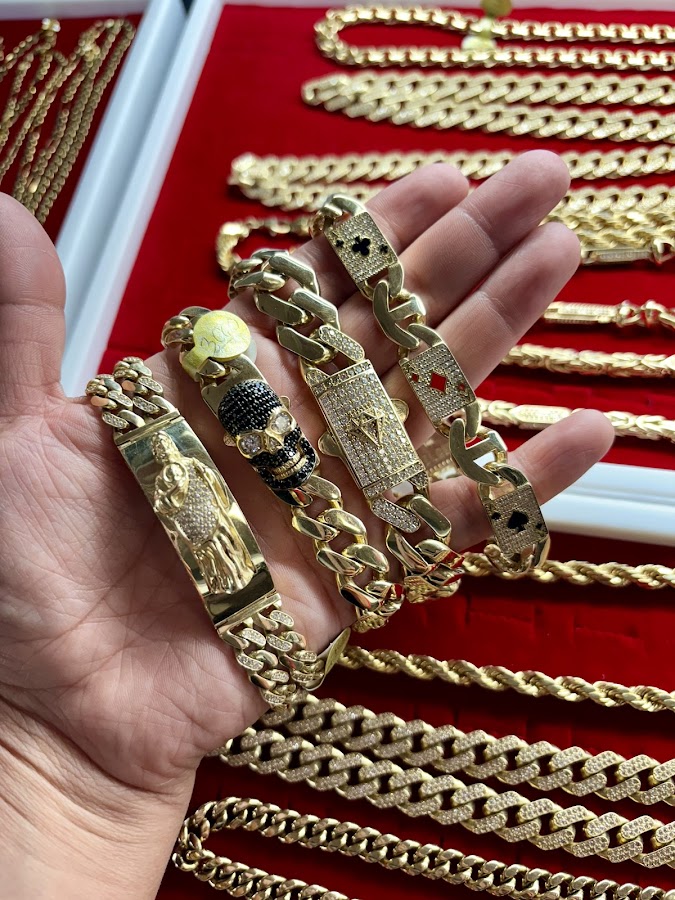Joyeria La Perla Jewelry Repair in Longmont, CO photo