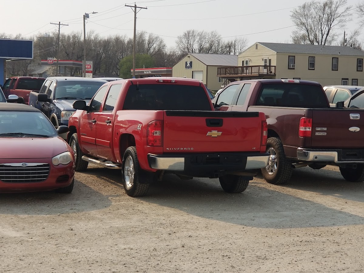 Steve Z's 3rd Street Auto Repair Auto Repair in Abilene, KS photo