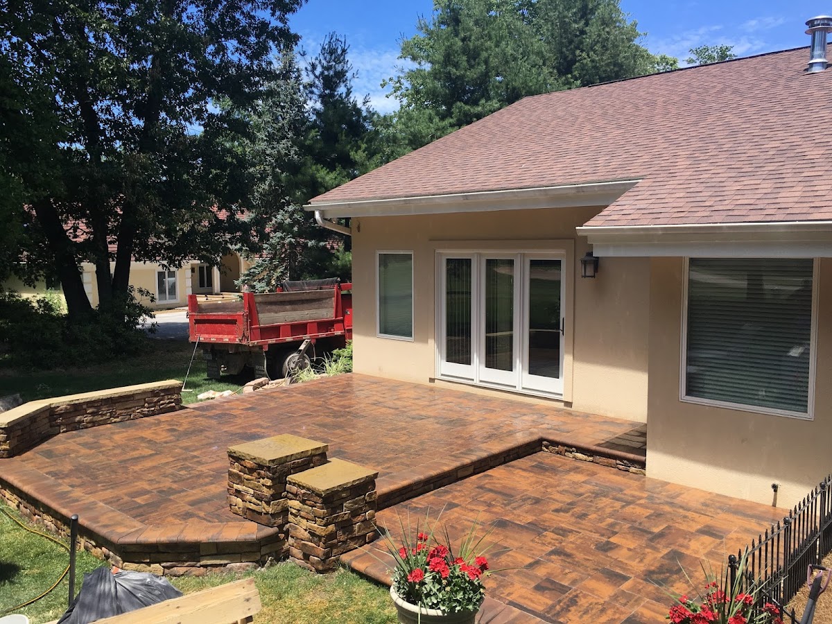 Affordable Landscaping Supplies Contractor in Morgantown, WV photo