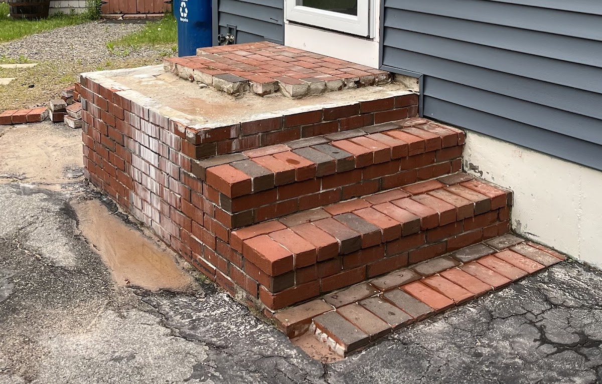Robert Rodney Masonry Contractor in Me 04103, ME photo