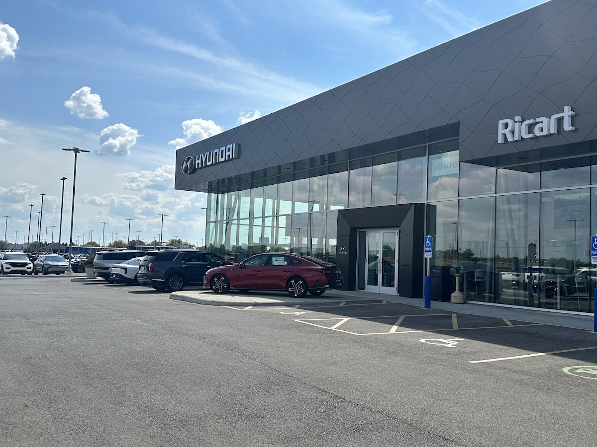 Ricart Hyundai Service Auto Repair in Groveport, OH photo