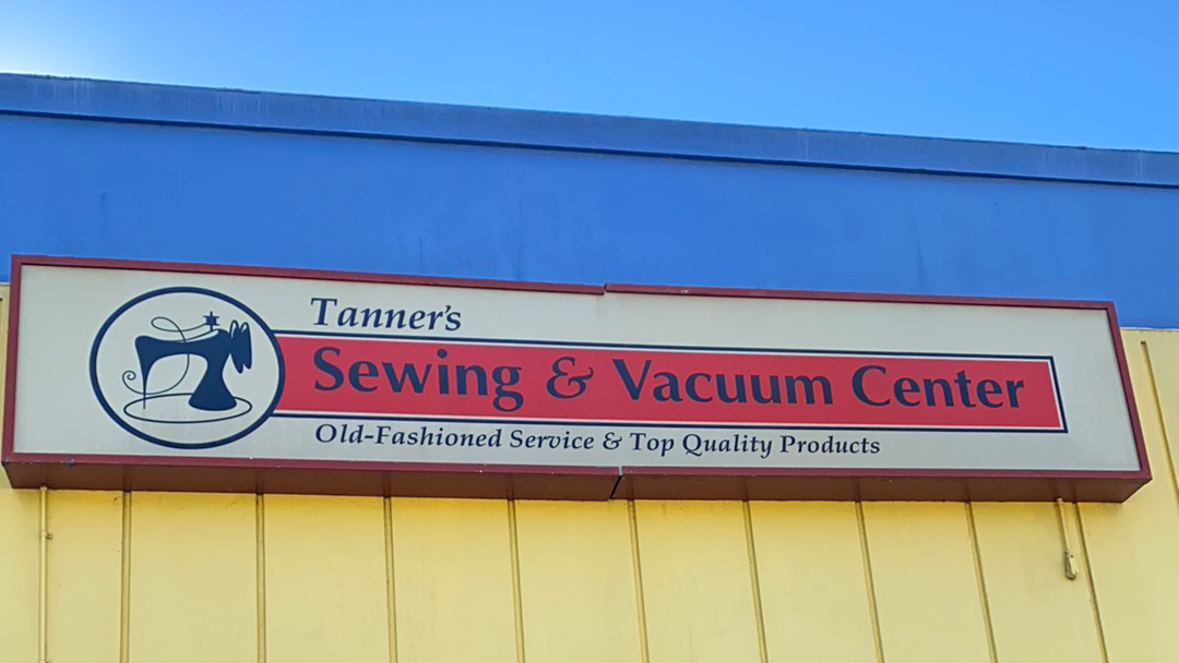 Beverly Hills Vacuum Lighting Electrician in Westchester, CA photo