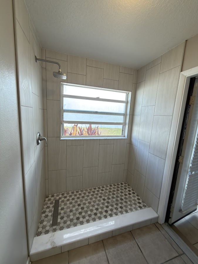 Work Tile – Best Services! Contractor in Orlando, FL photo