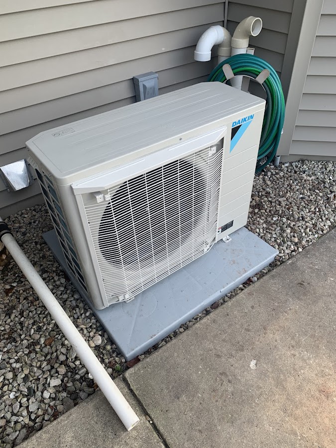 Van's Heating and Cooling Plumber in De Pere, WI photo