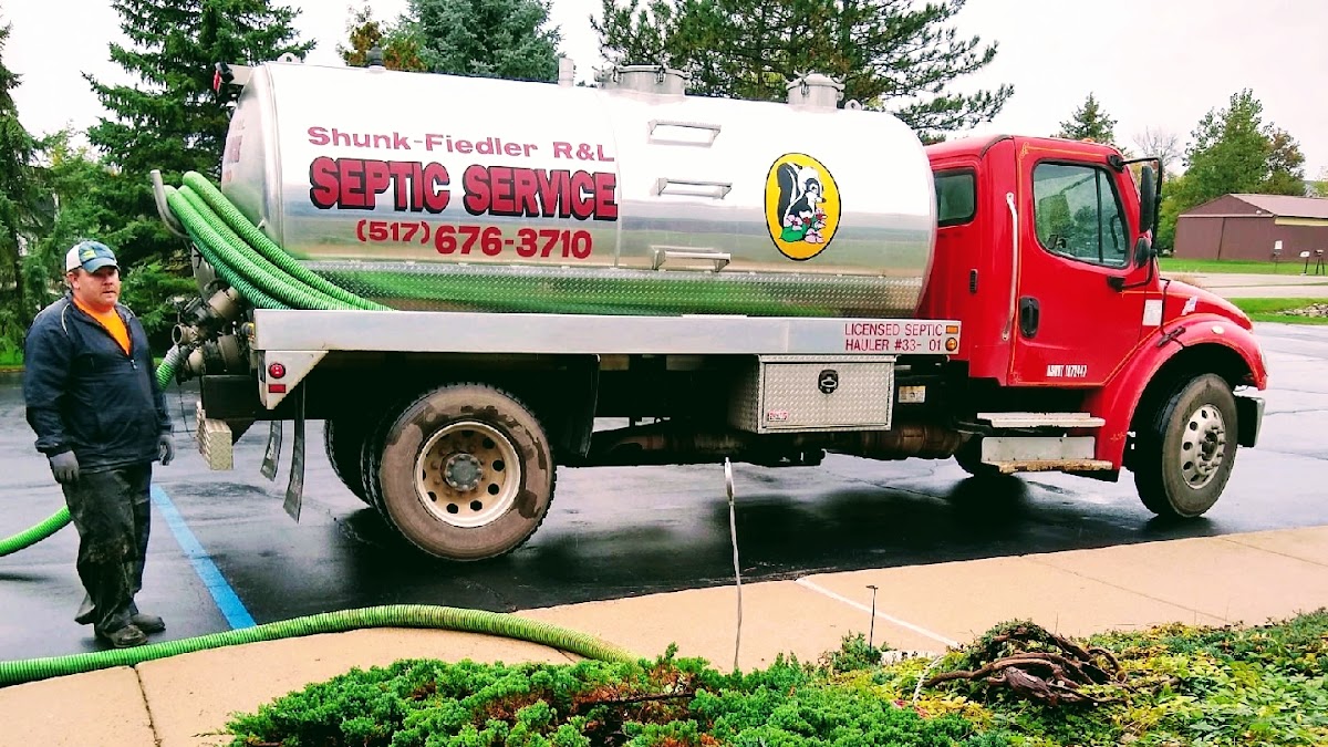 Shunk Fiedler / R&L Septic Service Plumber in Mason, MI photo