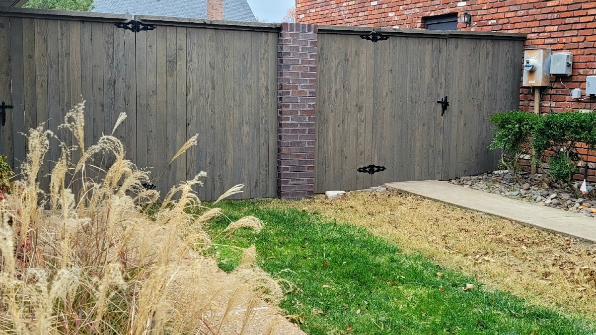 American Fence Staining LLC Contractor in Tulsa, OK photo