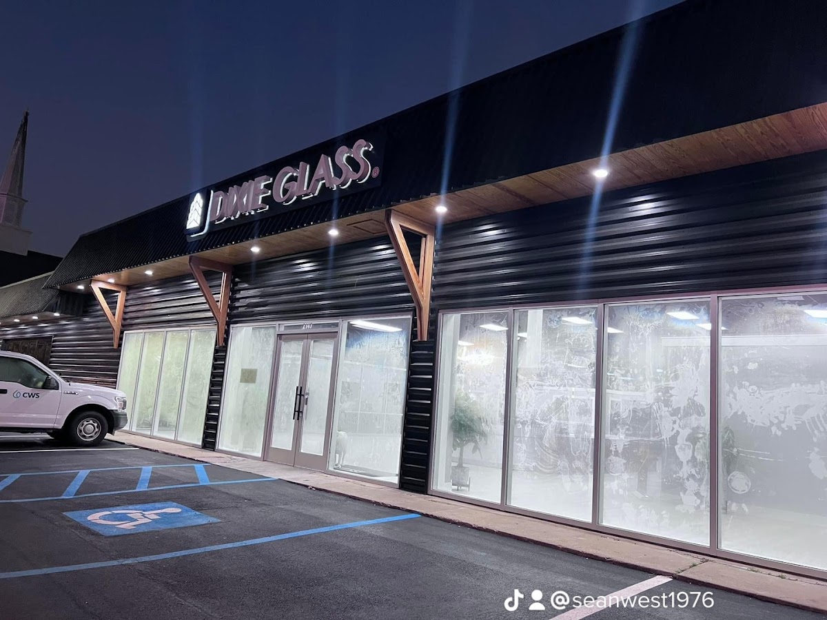 Dixie Glass Gulf Coast Auto Repair in Pascagoula, MS photo