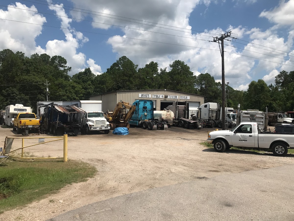 Mike's Truck & Trailer Repair Auto Repair in Moss Point, MS photo