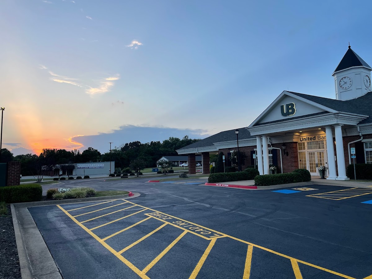 BBB Asphalt Contractor in Springdale, AR photo