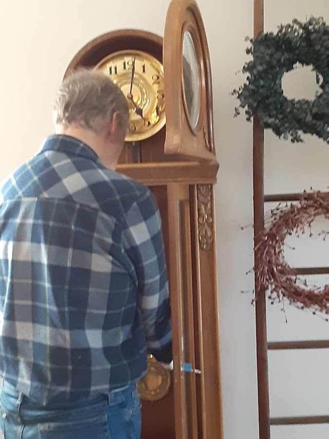 Clock Repair Locksmith in Vancouver, WA photo