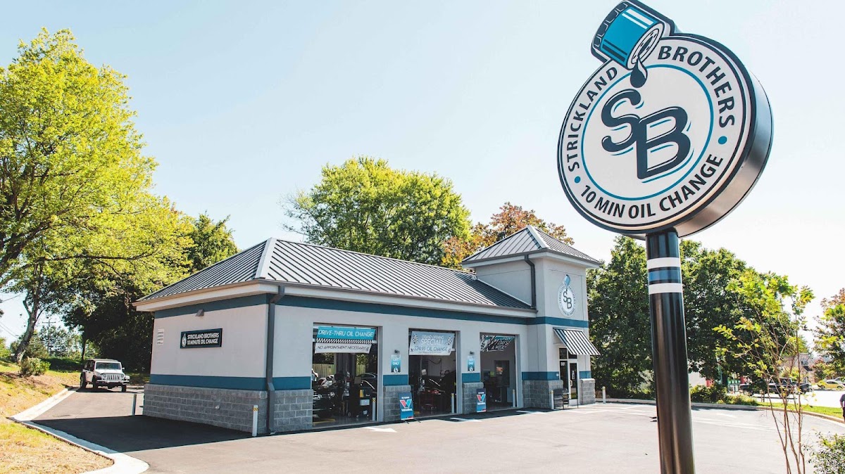 Strickland Brothers 10 Minute Oil Change Auto Repair in Brockton, MA photo