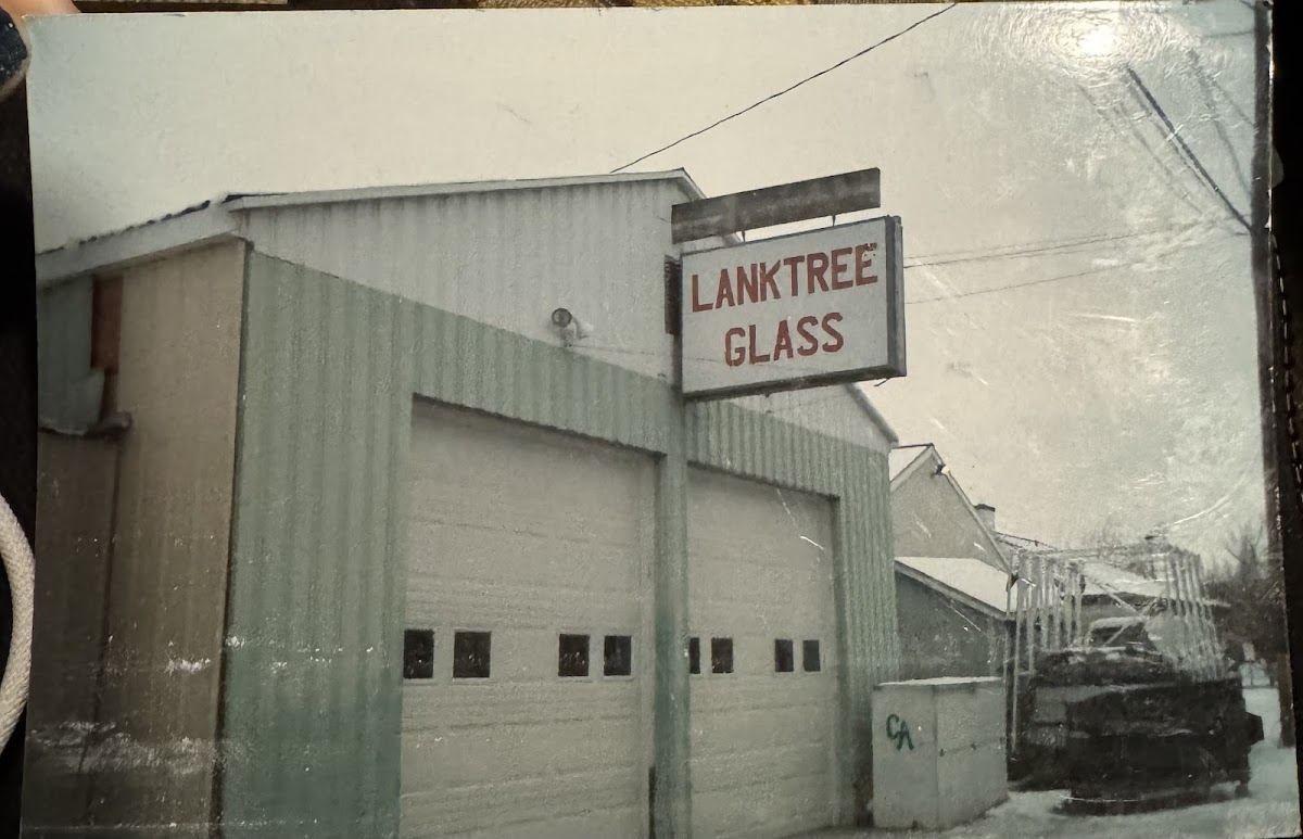Lanktree Glass, Inc. Auto Repair in Kalispell, MT photo