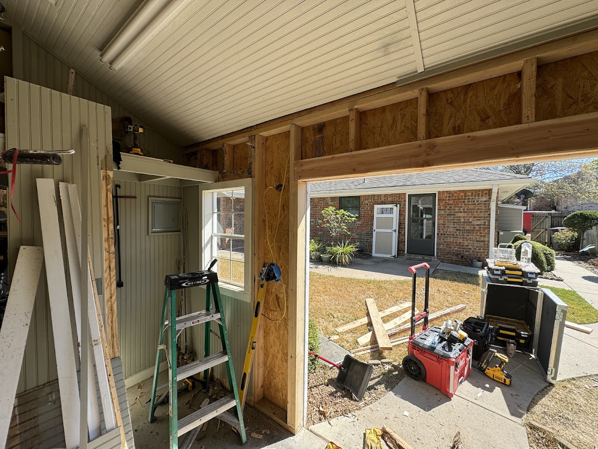 Bartlesville Handyman Roofing Repair in Bartlesville, OK photo