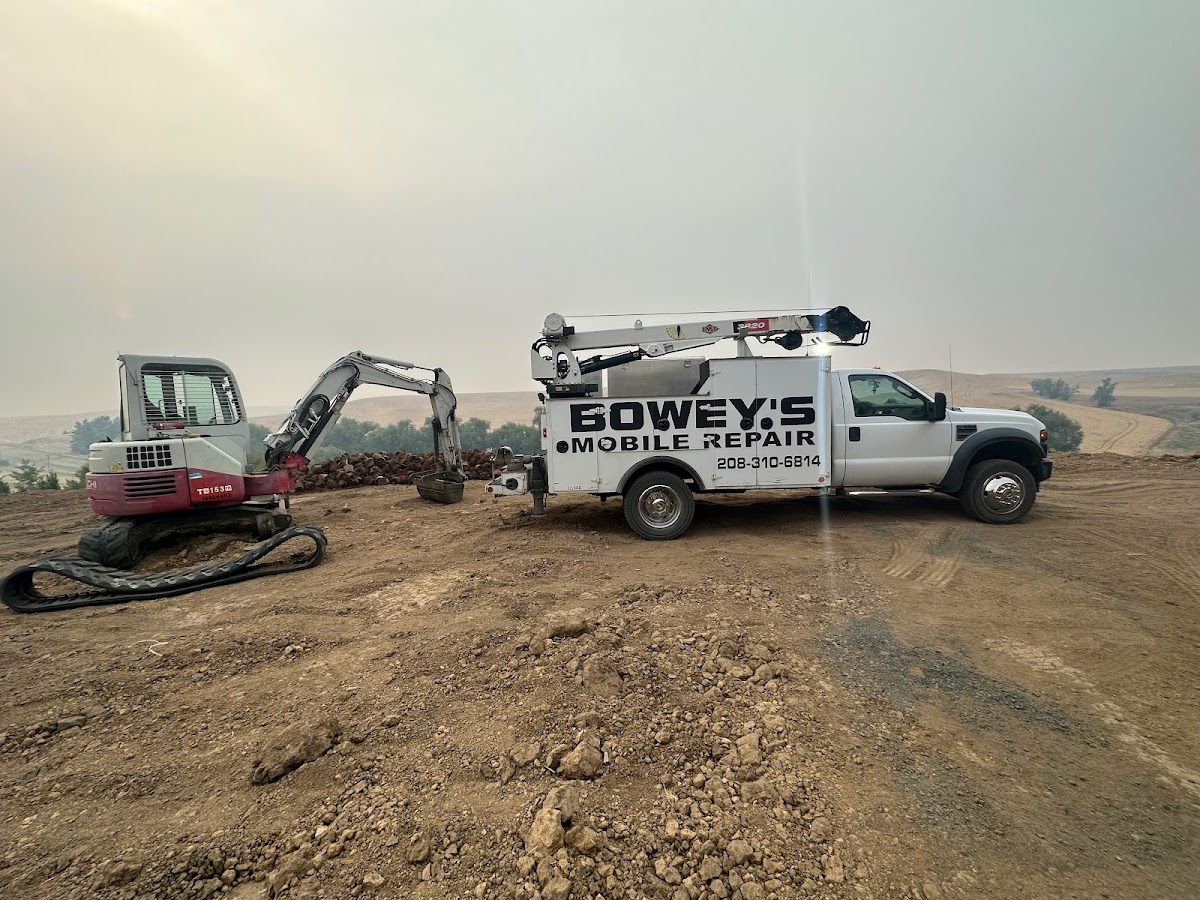 Bowey's Mobile Repair Auto Repair in Moscow, ID photo