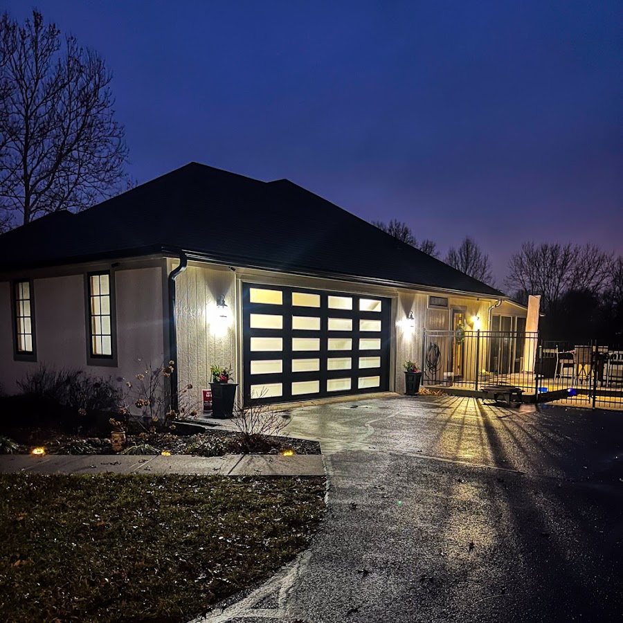 5 Star Garage Door Service Garage Door Repair in Blue Springs, MO photo