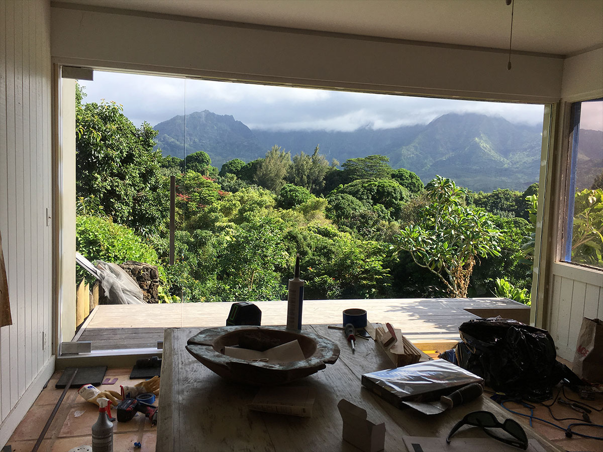 Pacific Mirror & Glass LLC Contractor in Kapaʻa, HI photo