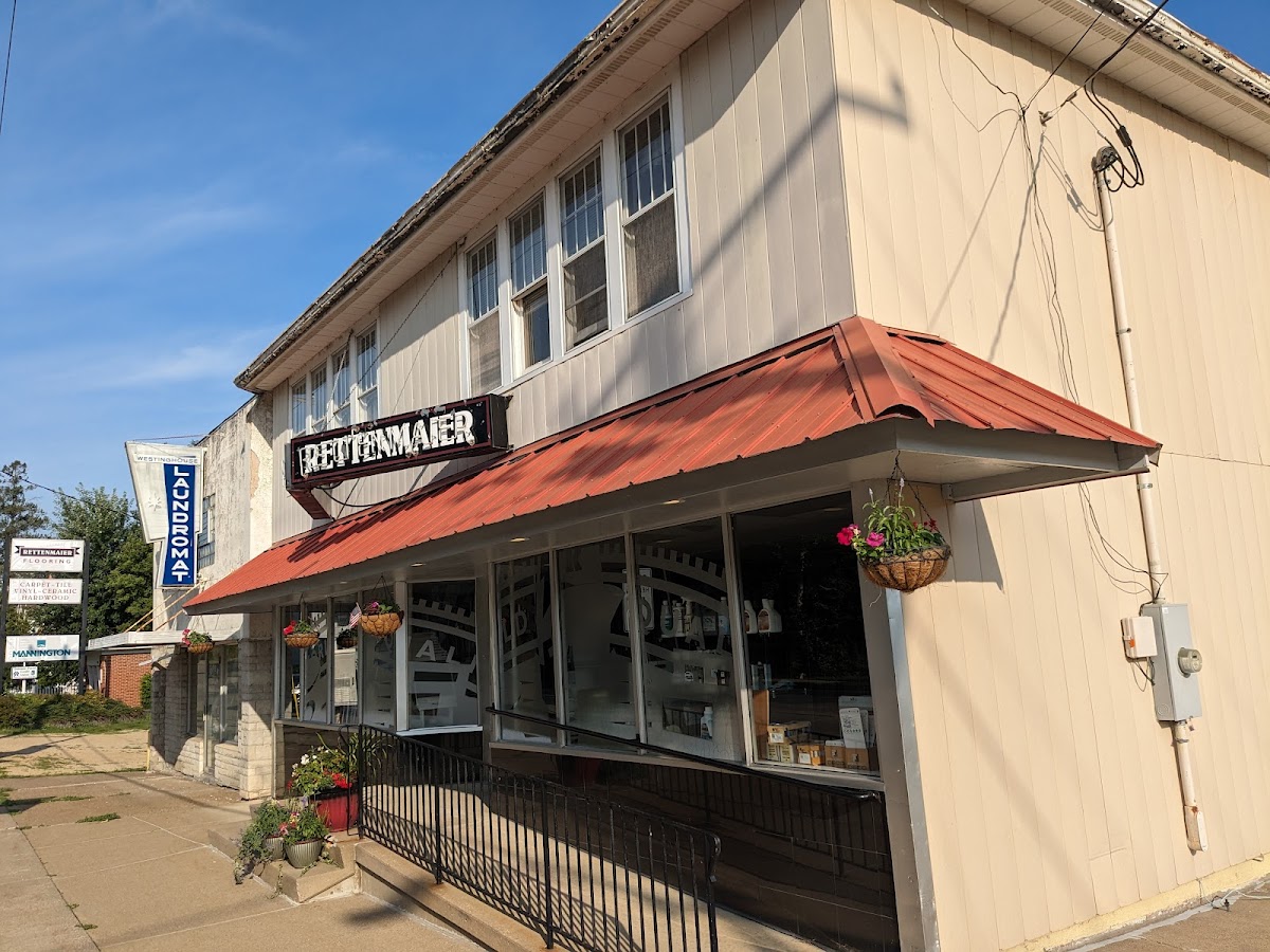 Rettenmaier Flooring Contractor in Dubuque, IA photo