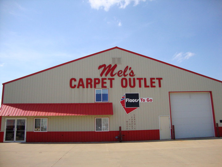 Mel’s Carpet Outlet Plumber in Dubuque, IA photo