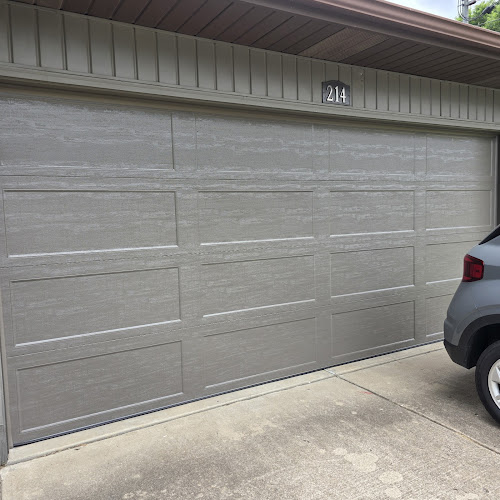 Garage Door Guy, LLC Plumber in Battlefield, MO photo