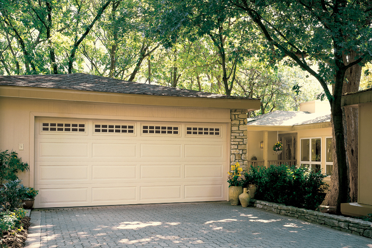 Overhead Door Company of Oregon Coast™ photo