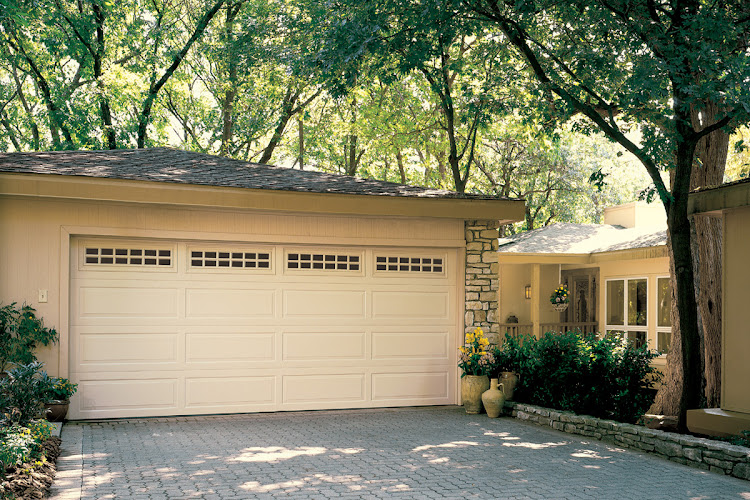 Overhead Door Company of Oregon Coast™ Contractor in Florence, OR photo