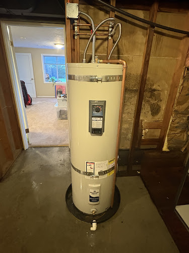 Big Sky Water Heaters Plumber in Everett, WA photo