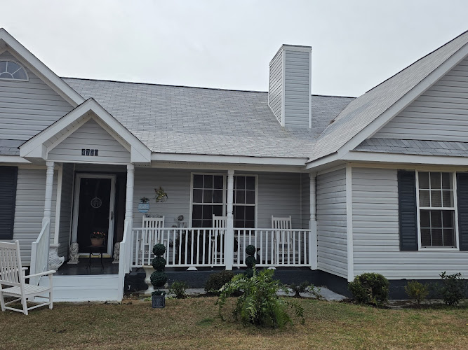 Southern softwash Roofing Repair in Leesburg, GA photo