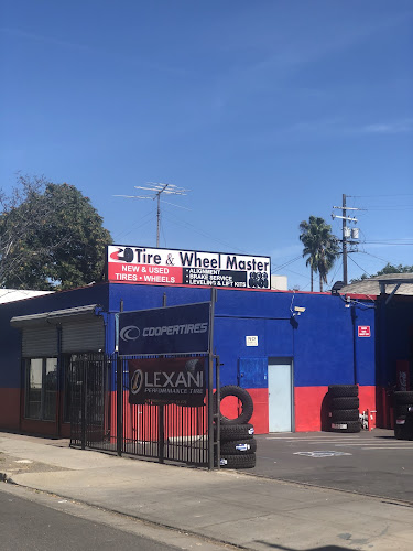 Tire & Wheel Master
