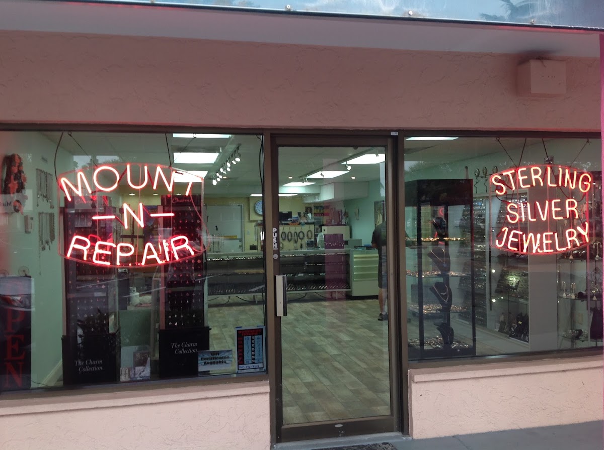 Business photo for Mount-n-Repair Jewelry